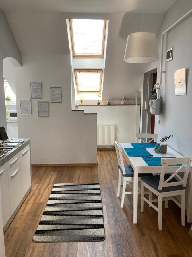Esztergom Apartman Экстерьер фото