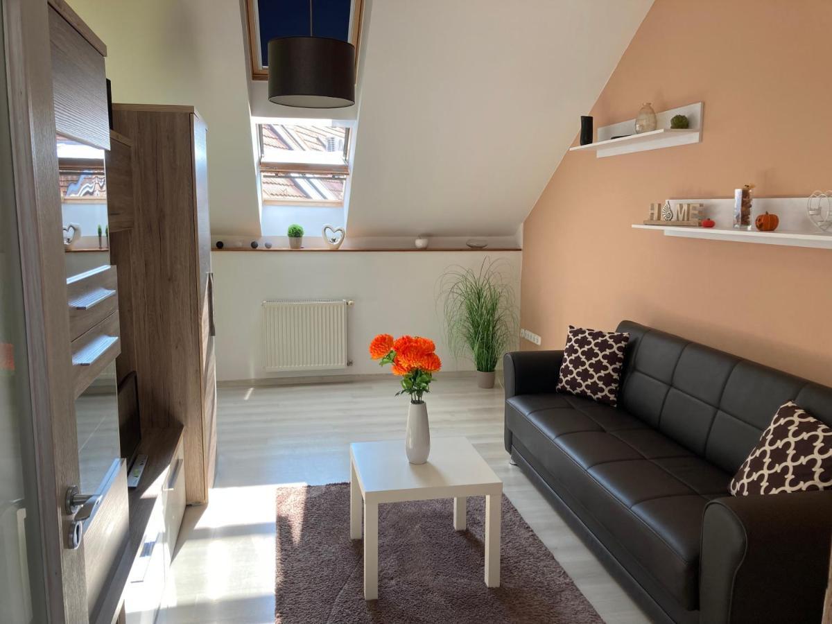 Esztergom Apartman Экстерьер фото